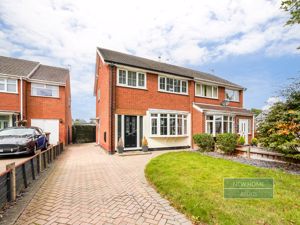 Photo 30- click for photo gallery